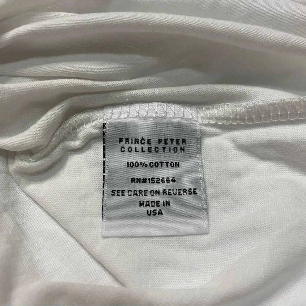 NWT Small The Future is Female Tee - Picture 4 of 7
